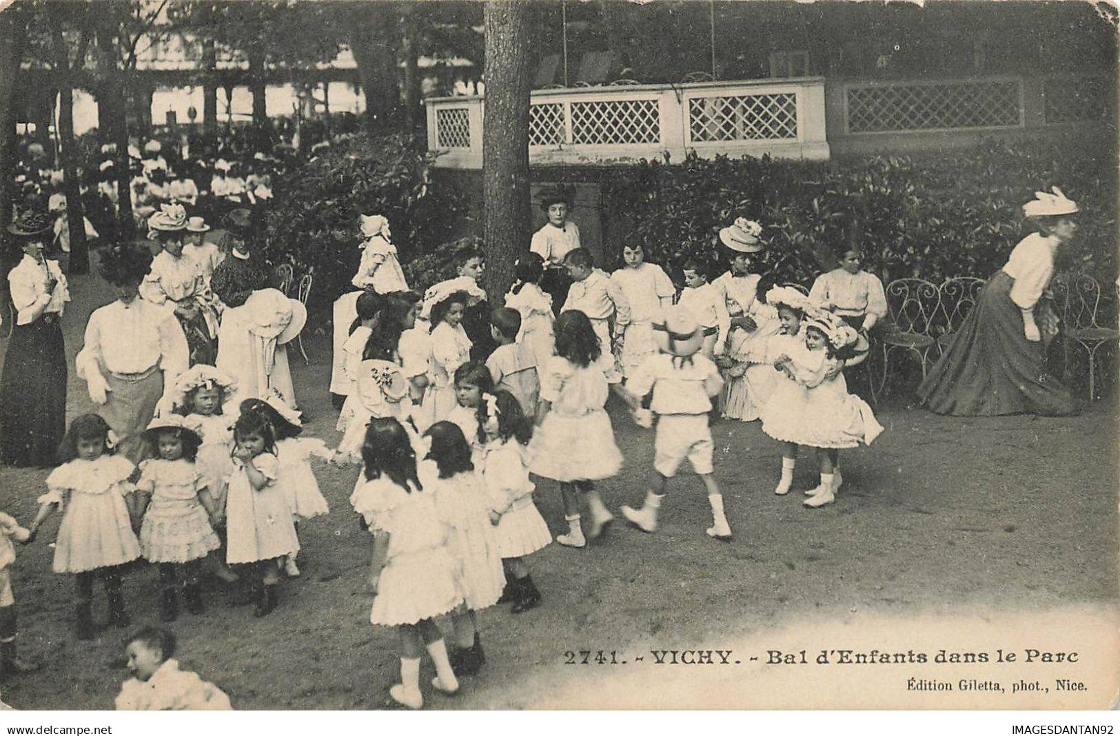 03 VICHY #DC51610 BAL D ENFANTS DANS LE PARC BOISE