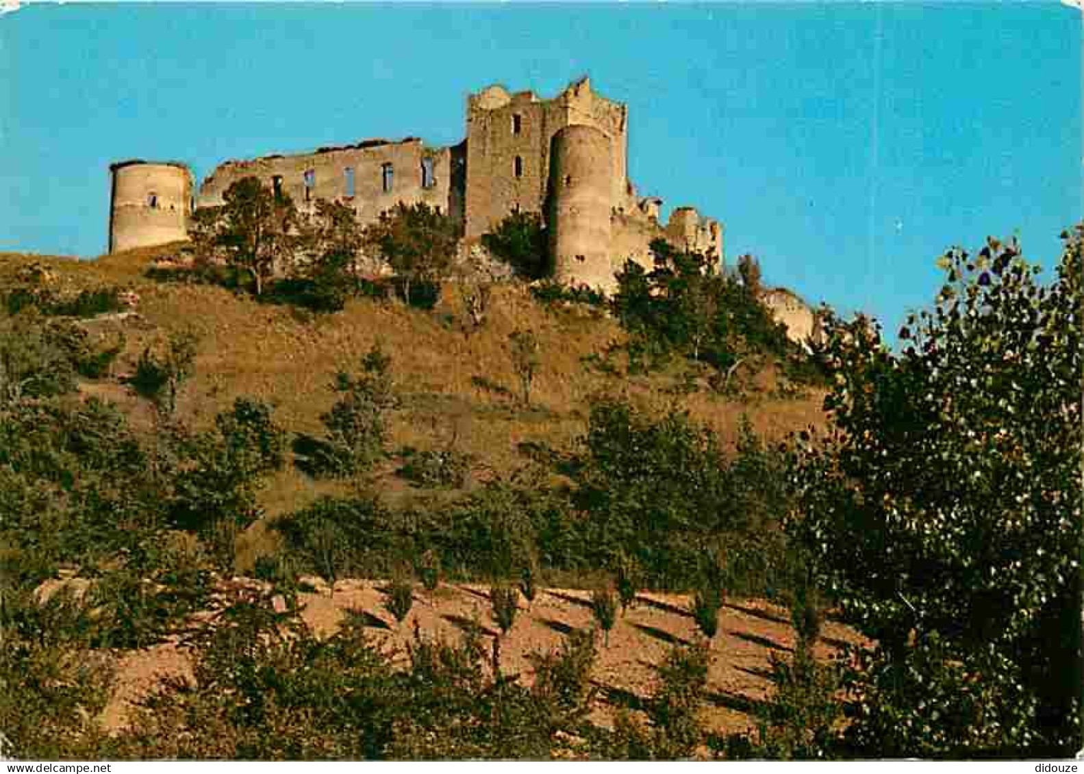 04 - Gréoux les Bains - Le Château des Templiers - Carte Neuve - CPM - Voir Scans Recto-Verso