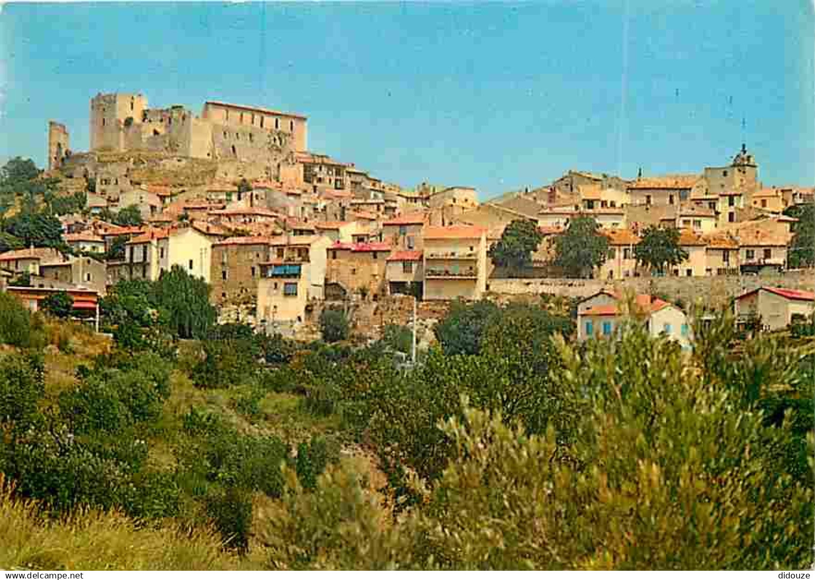 04 - Gréoux les Bains - Vue sur la Ville et le Château - Flamme Postale de Gréoux les Bains - CPM - Voir Scans Recto-Ver