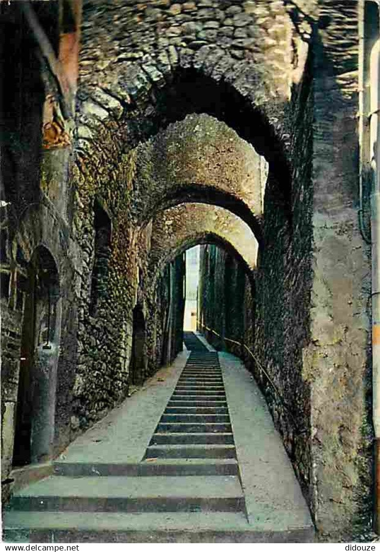 04 - Sisteron - Rue Longue Androne - Flamme Postale de Sisteron - CPM - Voir Scans Recto-Verso