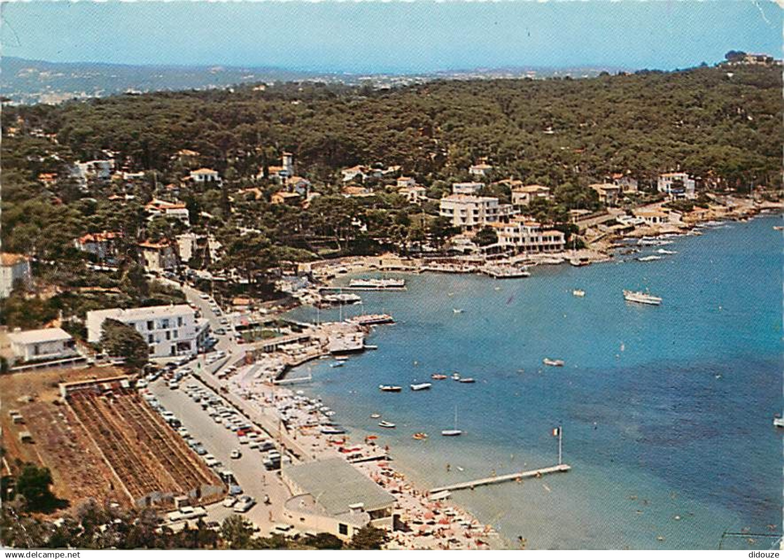 06 - Antibes - Cap d'Antibes - Plage de la Garoupe - Vue aérienne - CPM - Carte Neuve - Voir Scans Recto-Verso