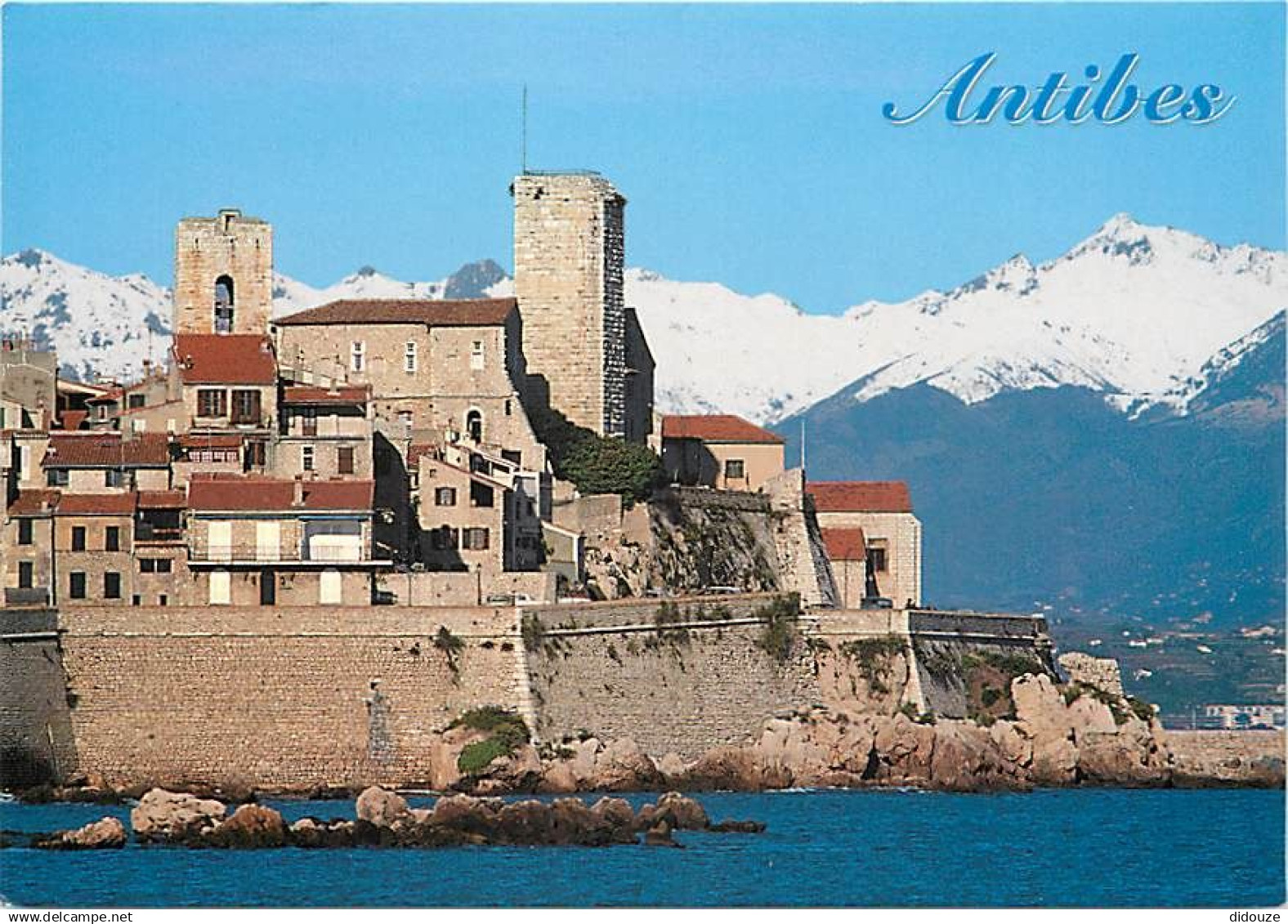 06 - Antibes - Vue sur les remparts - CPM - Carte Neuve - Voir Scans Recto-Verso