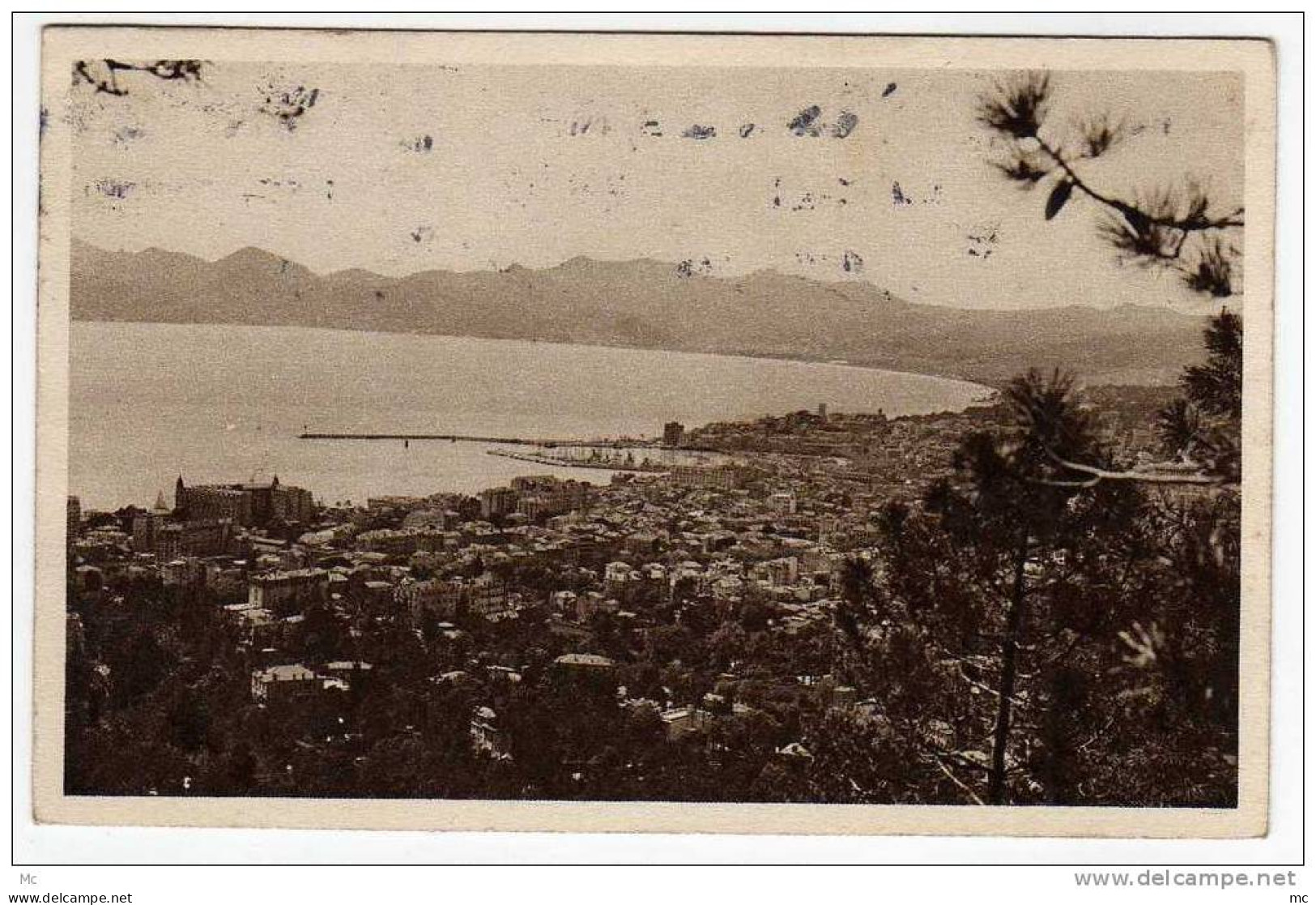 06 - Cannes - Vue Générale