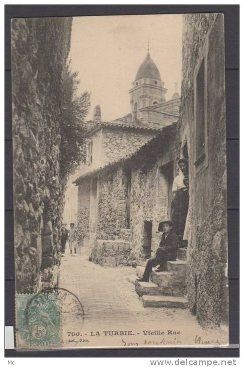 06 - La Turbie - Vieille rue