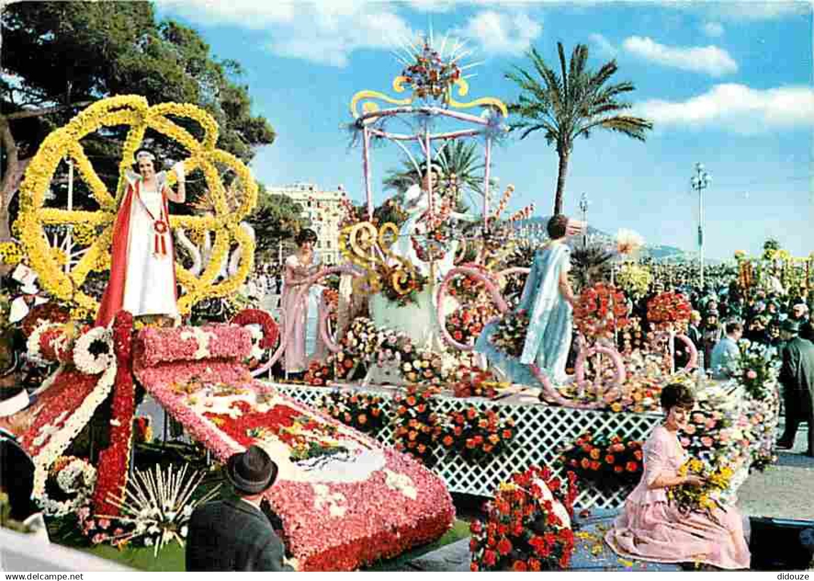 06 - Nice - Carnaval de Nice - Bataille de Fleurs - CPM - Voir Scans Recto-Verso