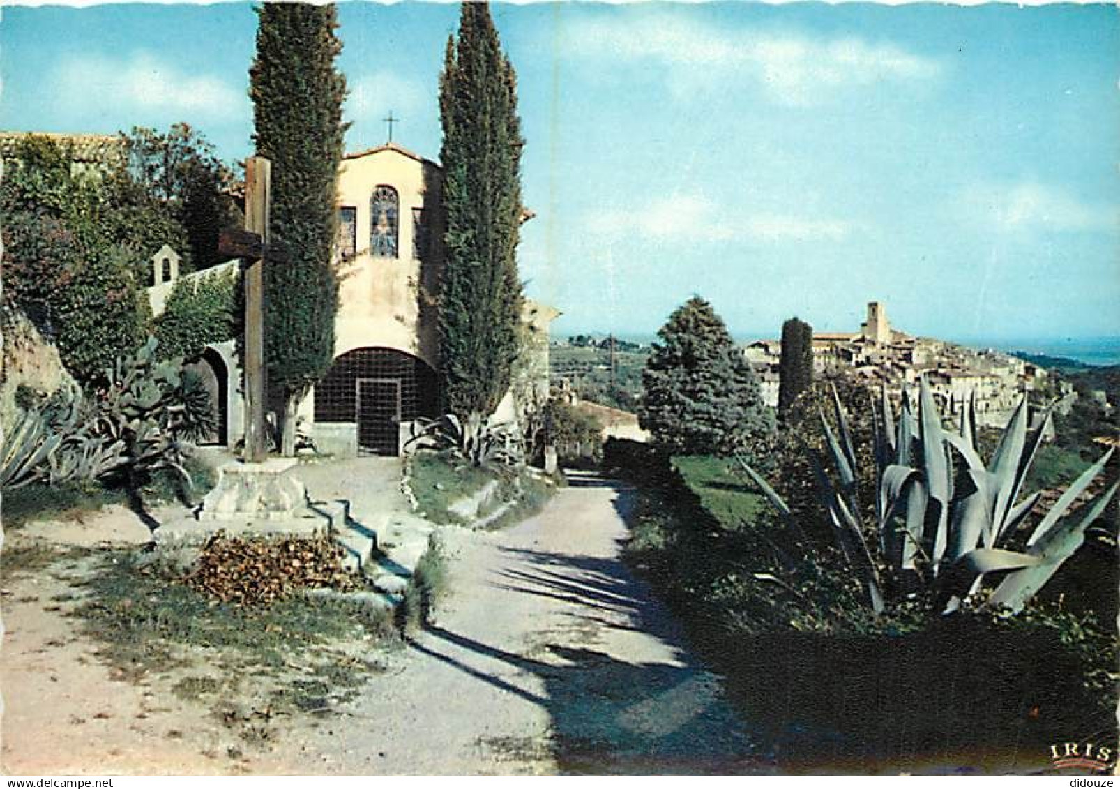 06 - Saint Paul de Vence - La Chapelle Notre-Dame-de-la-Gardette - Vue générale de Saint-Paul - CPM - Carte Neuve - Voir