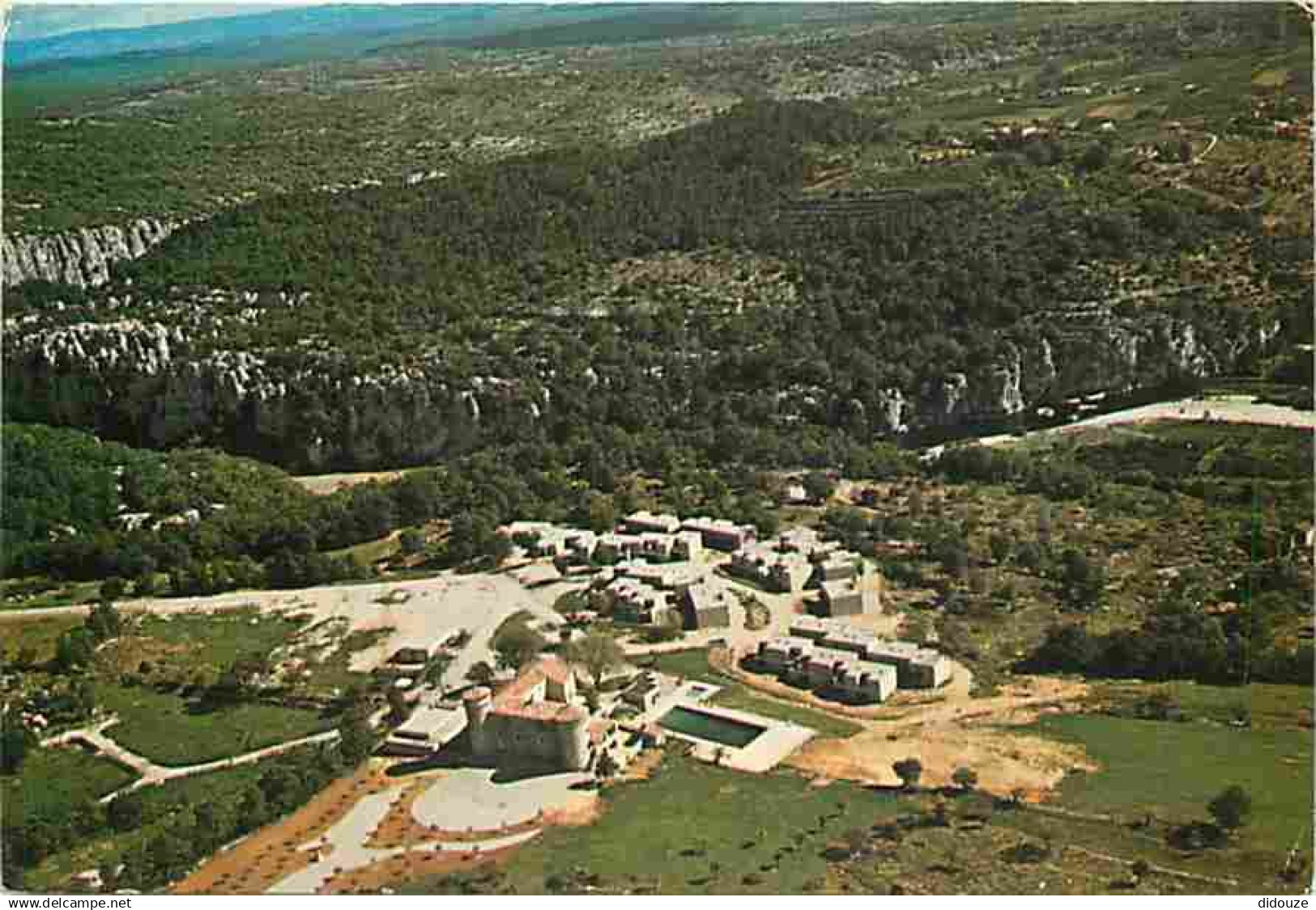 07 - Les Vans - Villages Vacances Familles - Gite de Casteljau - Vue aérienne - CPM - Voir Scans Recto-Verso