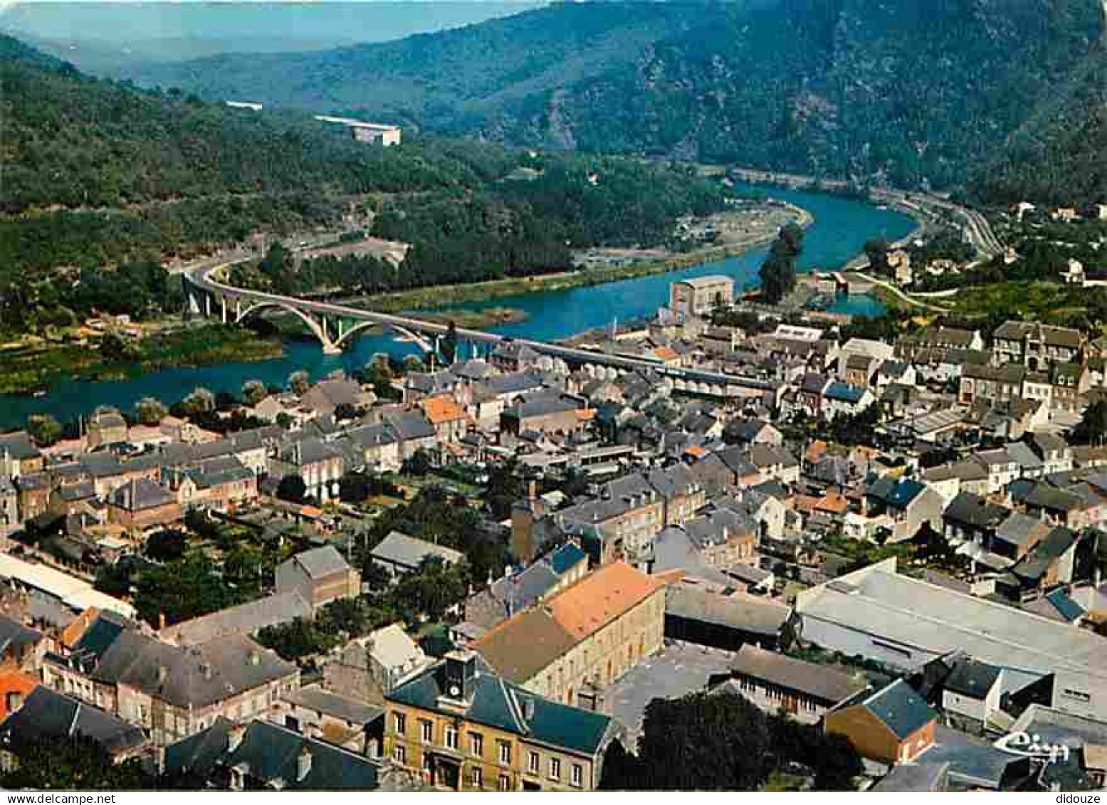 08 - Revin - Vue Générale aérienne - Pont sur la Meuse - Flamme Postale de Revin - CPM - Voir Scans Recto-Verso