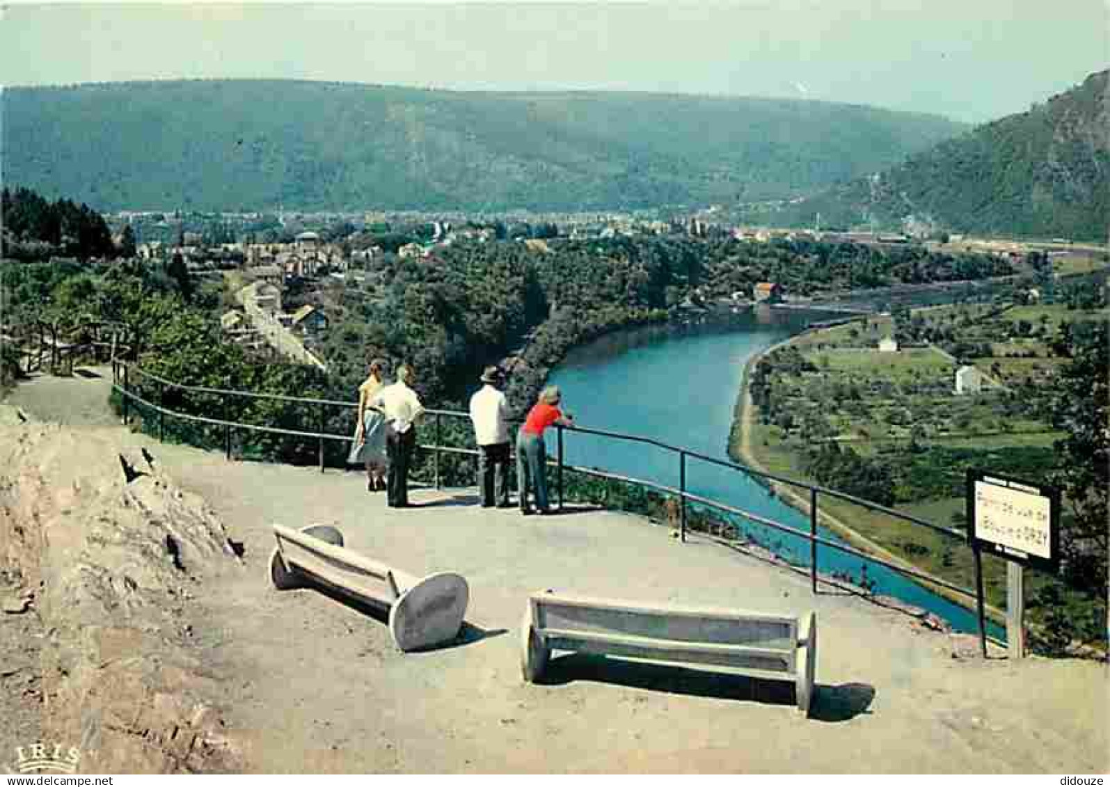 08 - Revin - Vue sur Revin, prise du point de vue d'Orzy - CPM - Voir Scans Recto-Verso