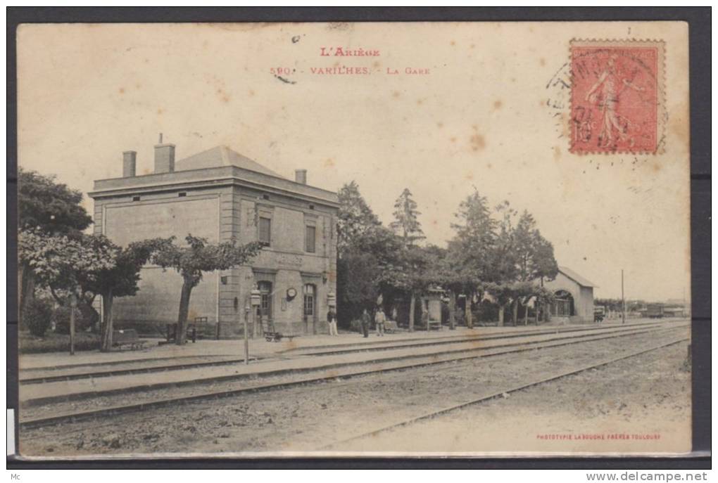 09 - Varilhes - La Gare - animée