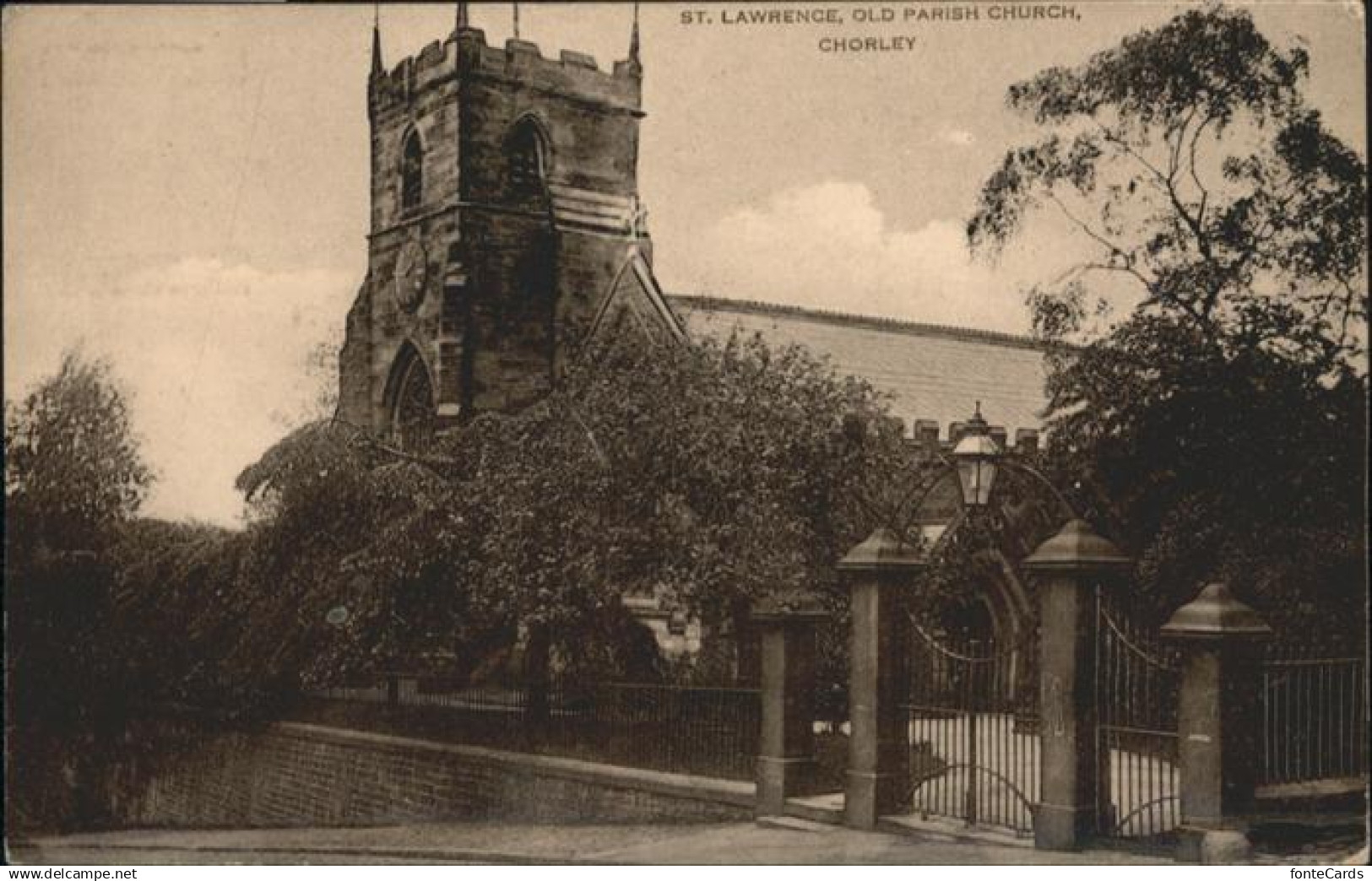 10928028 Chorley Lancashire St. Lawrence old Parish Church *