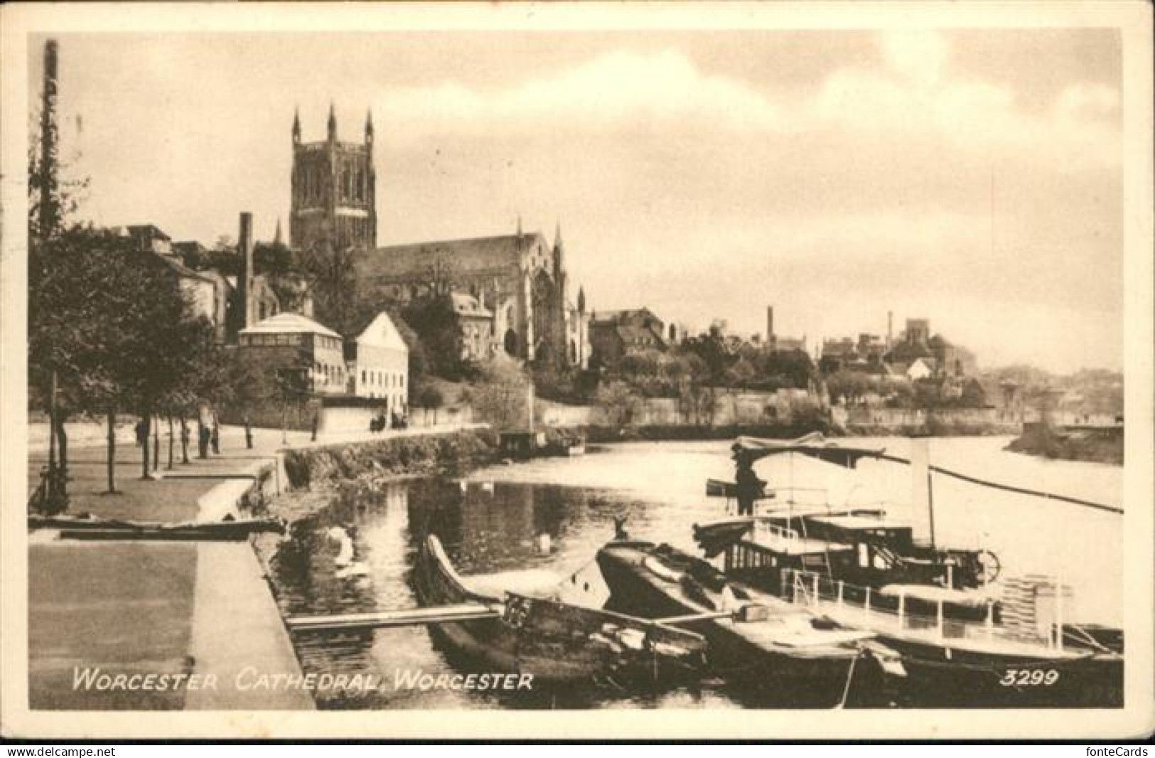 11004249 Worcester Worcester Cathedral