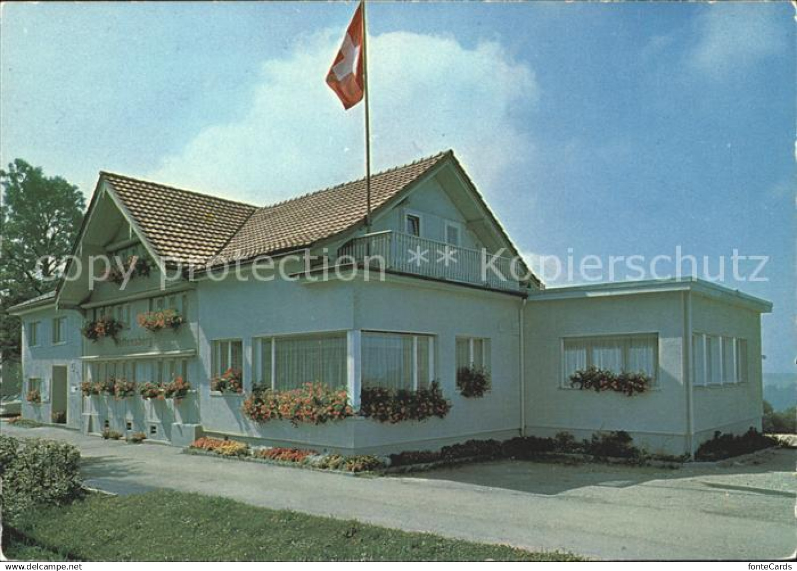 11645868 Degersheim SG Gasthaus Wolfensberg Schweizer Flagge Degersheim