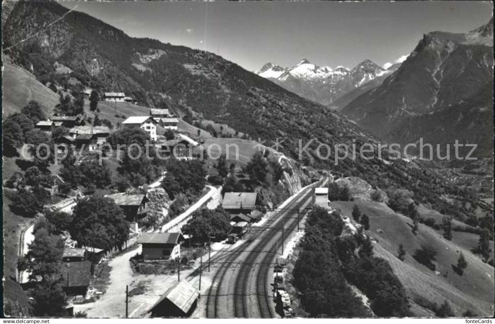 11652254 Ausserberg Loetschbergbahn Bortelhorn und Glishorn Walliser Alpen