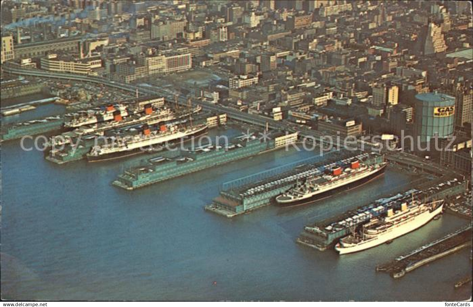 11690292 New York City New York City Piers Port aerial view