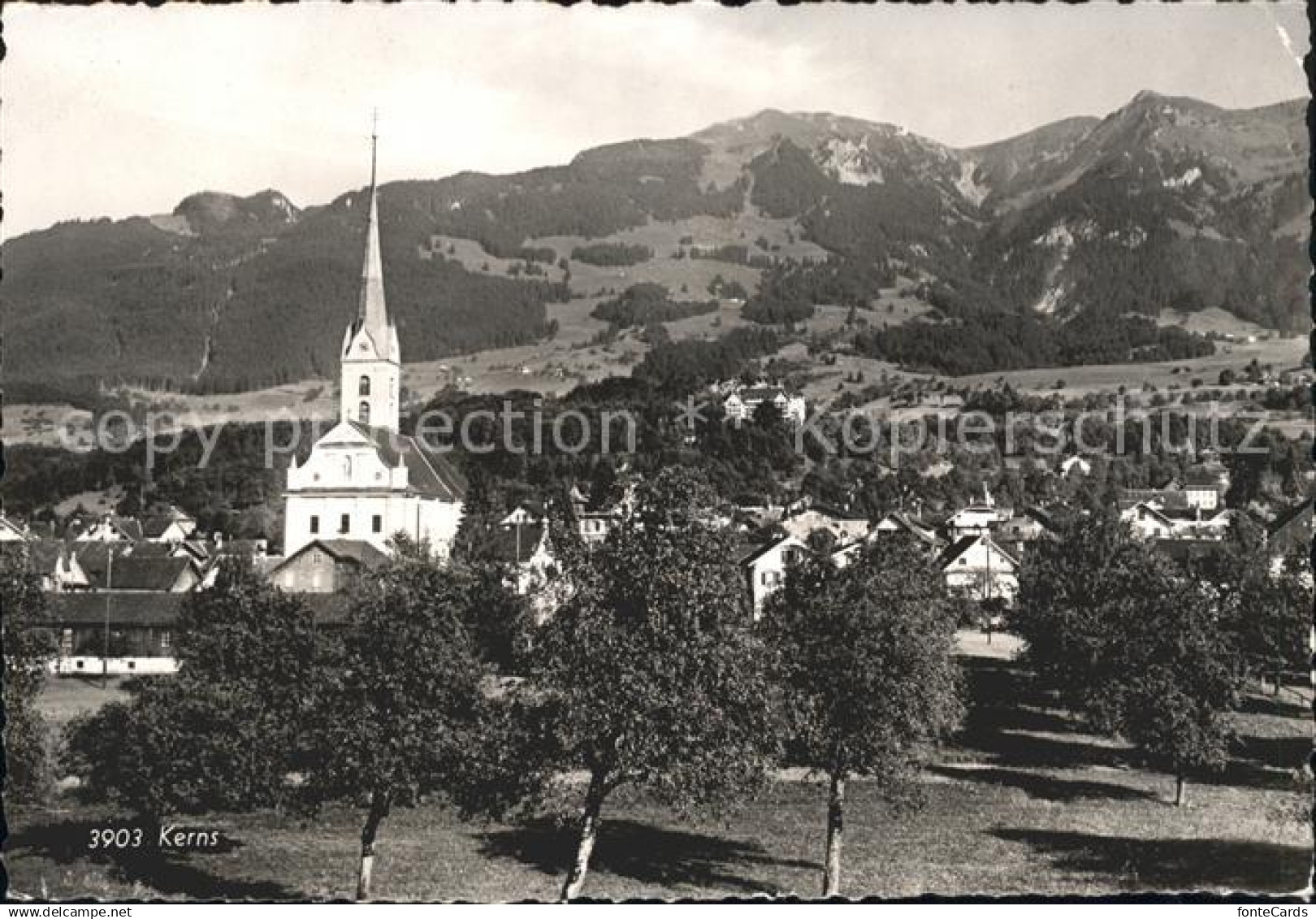 11749541 Kerns Kirche Ortsblick Kerns