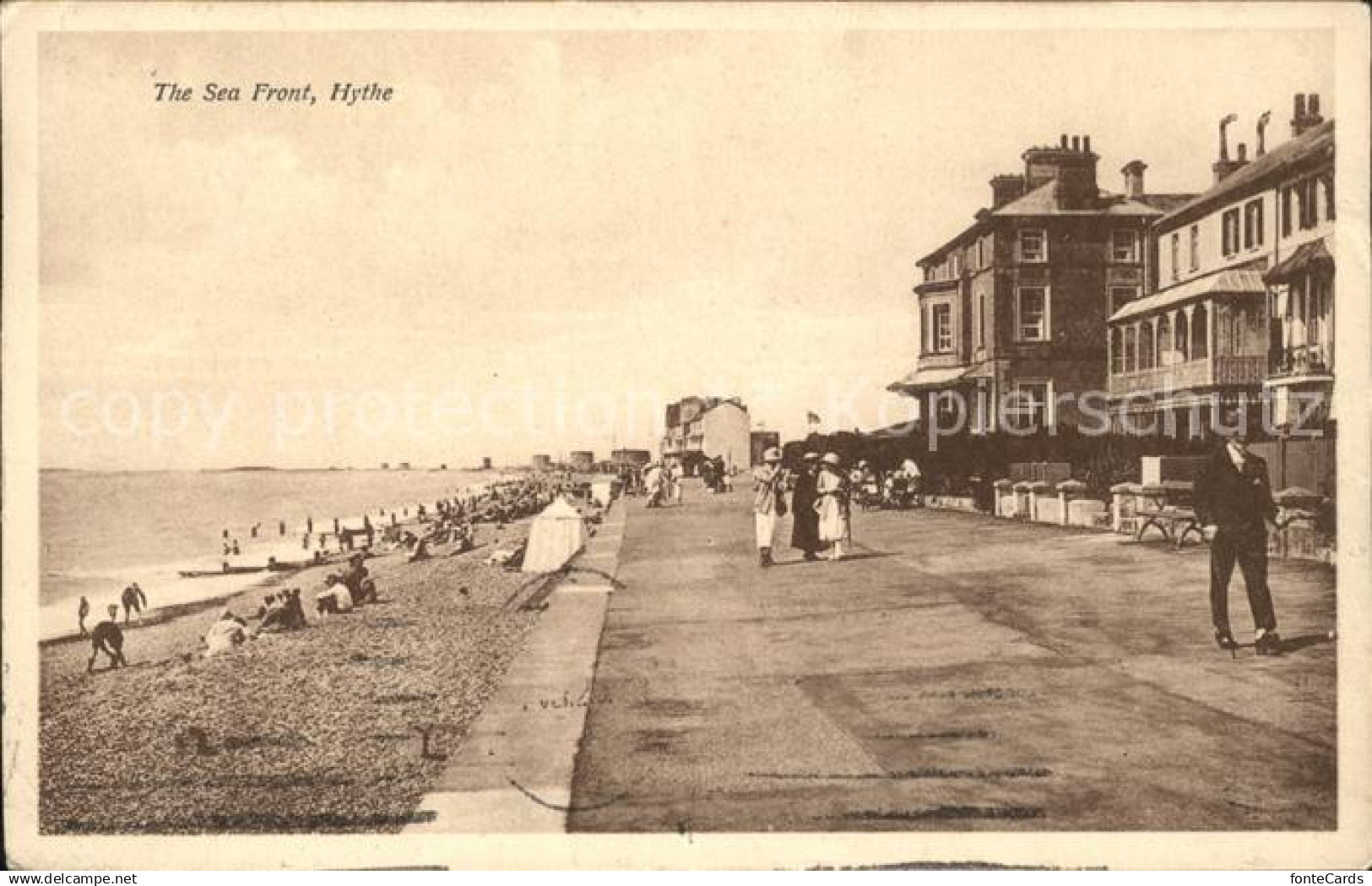 11774549 Hythe Kent Sea Front Beach Promenade Hythe Kent