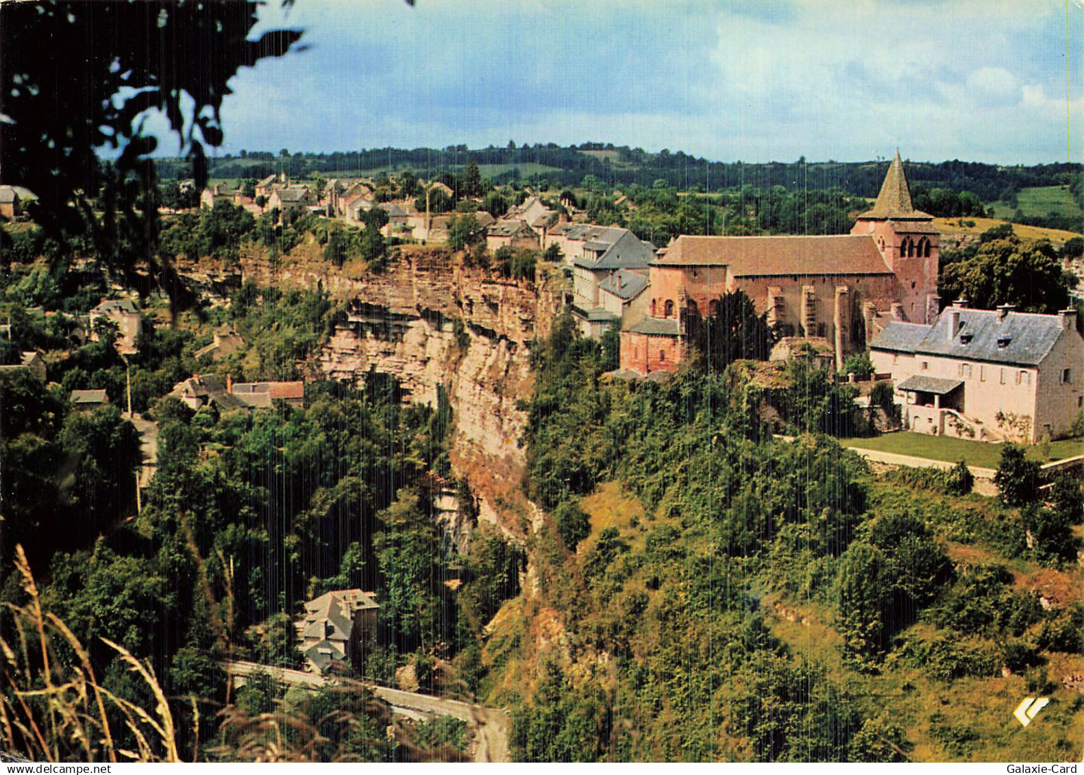 12 BOZOULS LE TROU DE BOZOULS