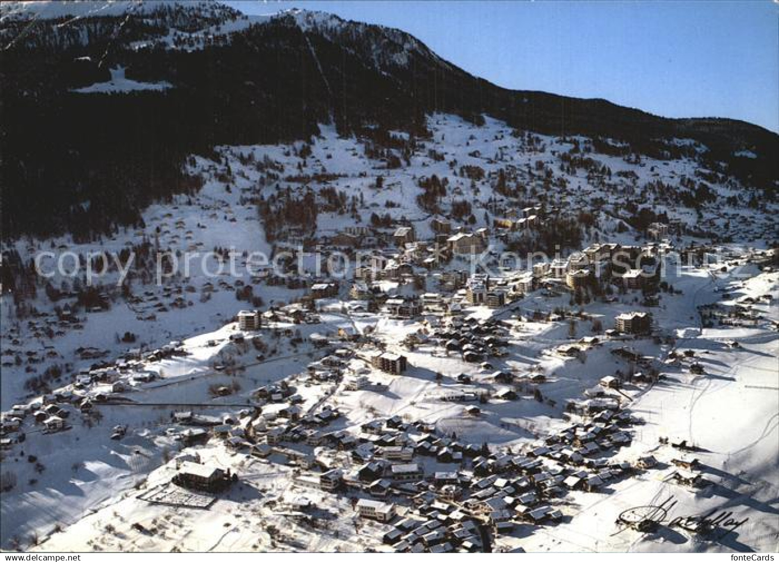 12577062 Nendaz Village et la station de Haut Nendaz vus d avion