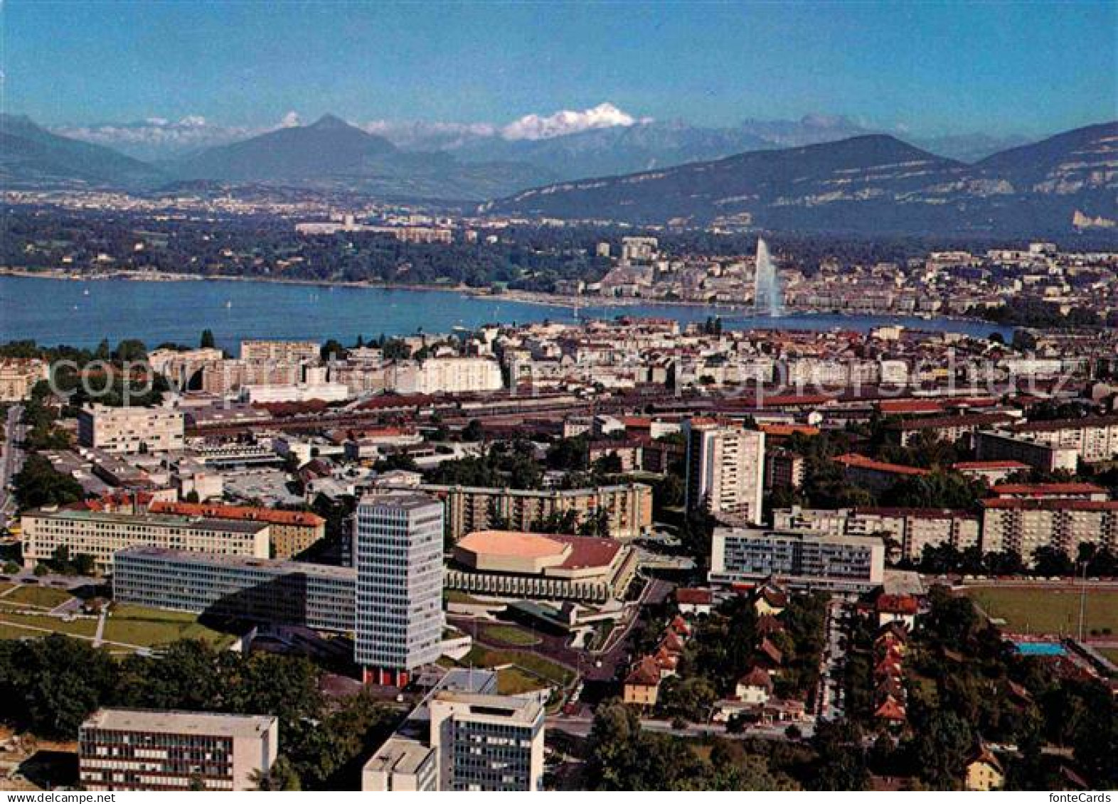 12755277 Geneve GE Quartier des Institutions Internationales vue aerienne Alpes