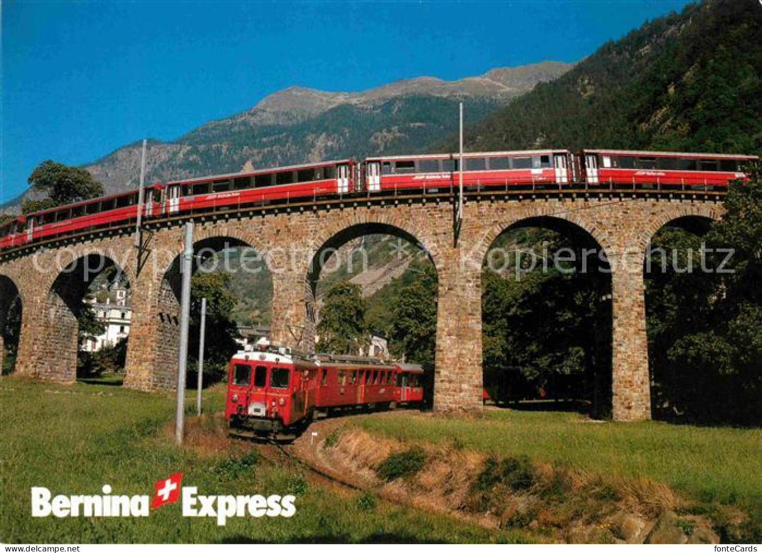 12783186 Rhaetische Bahn Bernina-Express Kehrviadukt Brusio  Eisenbahn