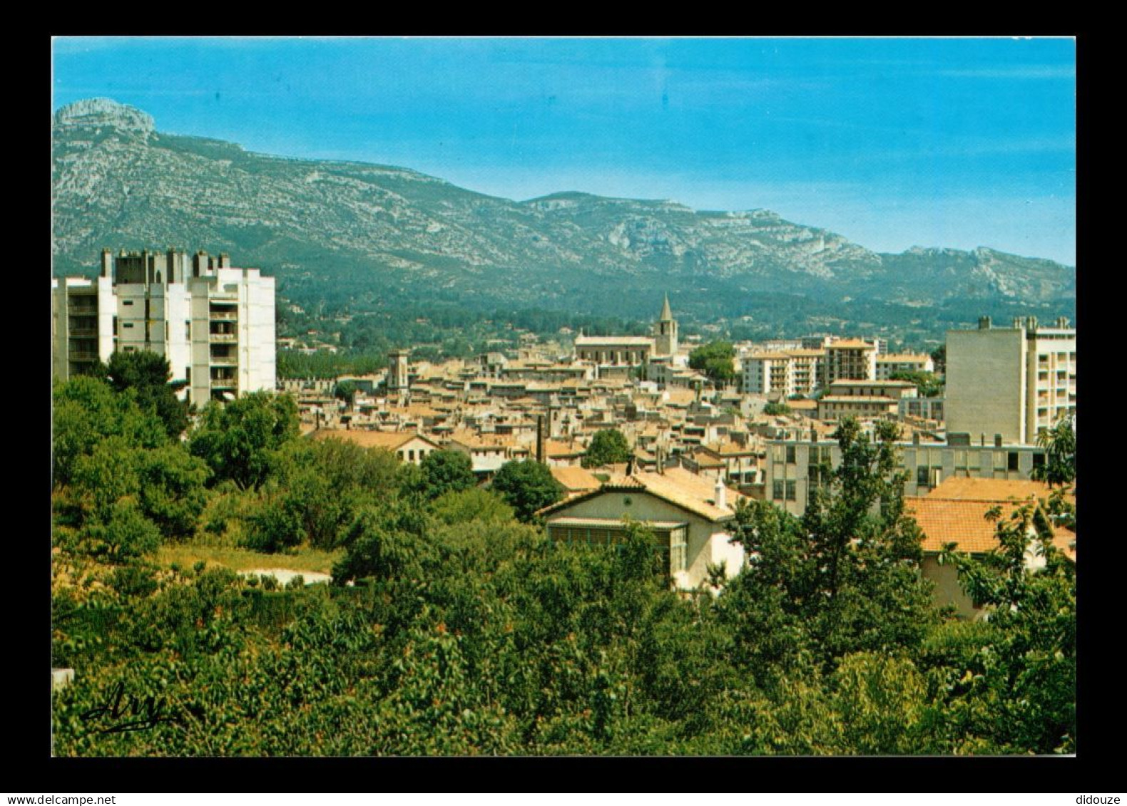 13 - Aubagne - Vue Générale - CPM - Voir Scans Recto-Verso