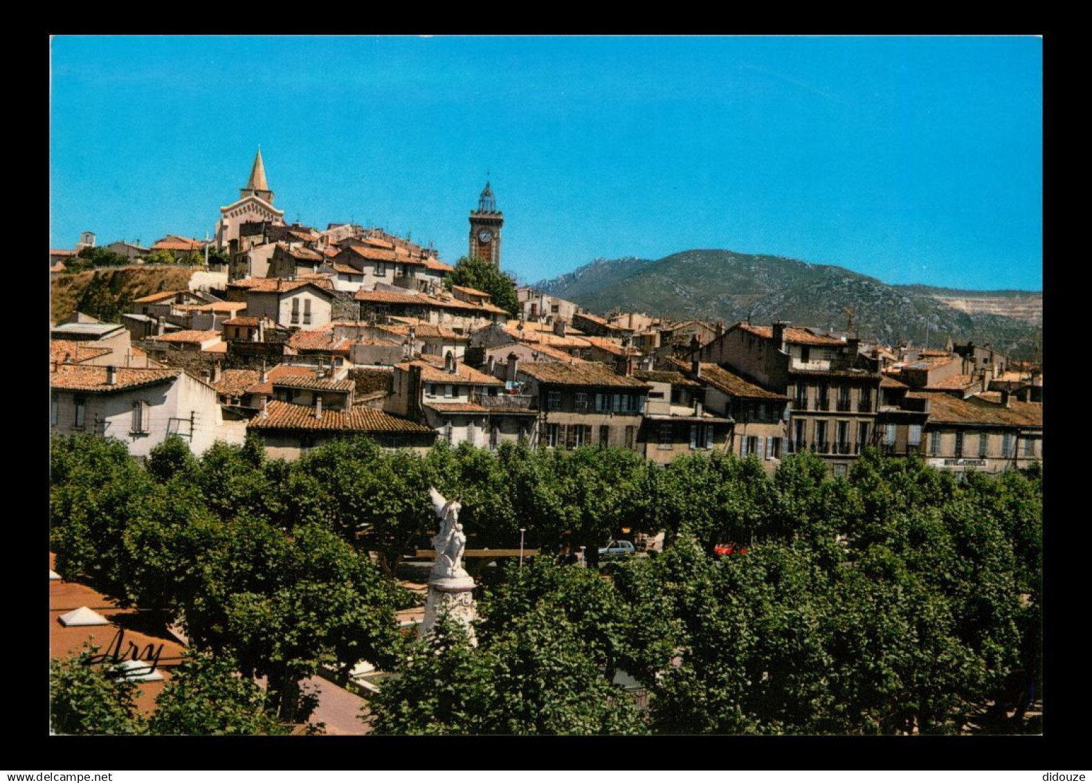 13 - Aubagne - Vue Générale - CPM - Voir Scans Recto-Verso