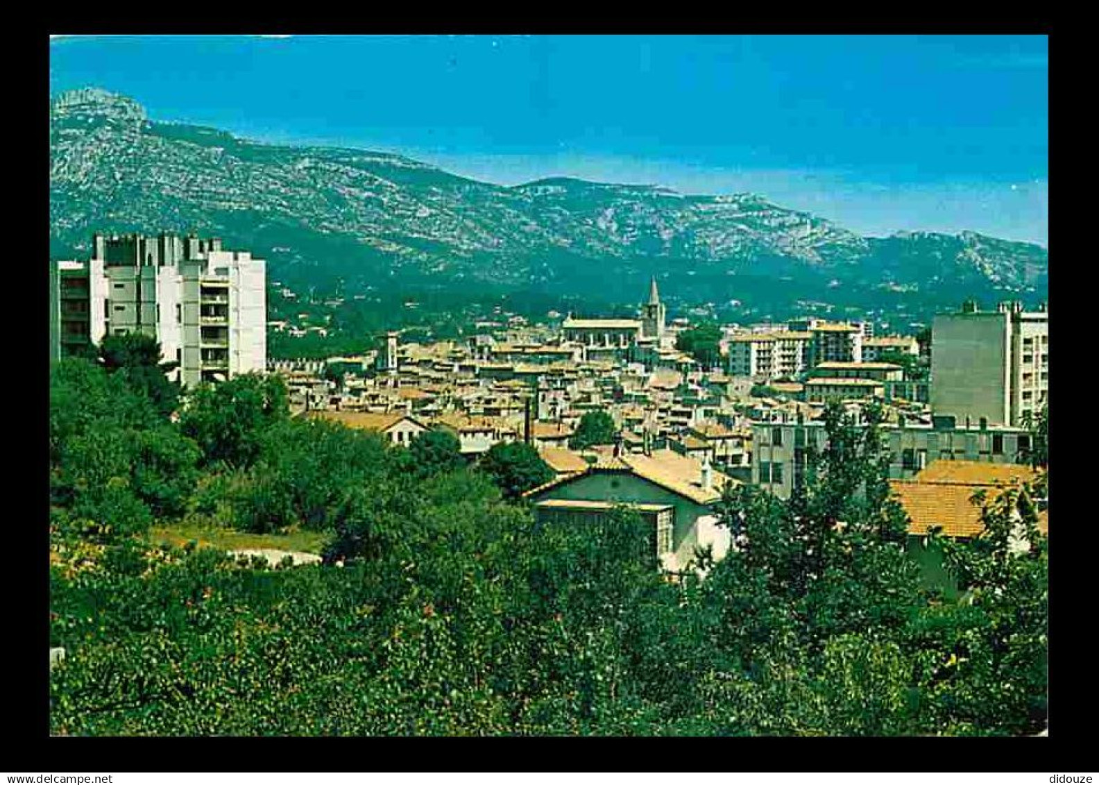 13 - Aubagne - Vue Générale - CPM - Voir Scans Recto-Verso