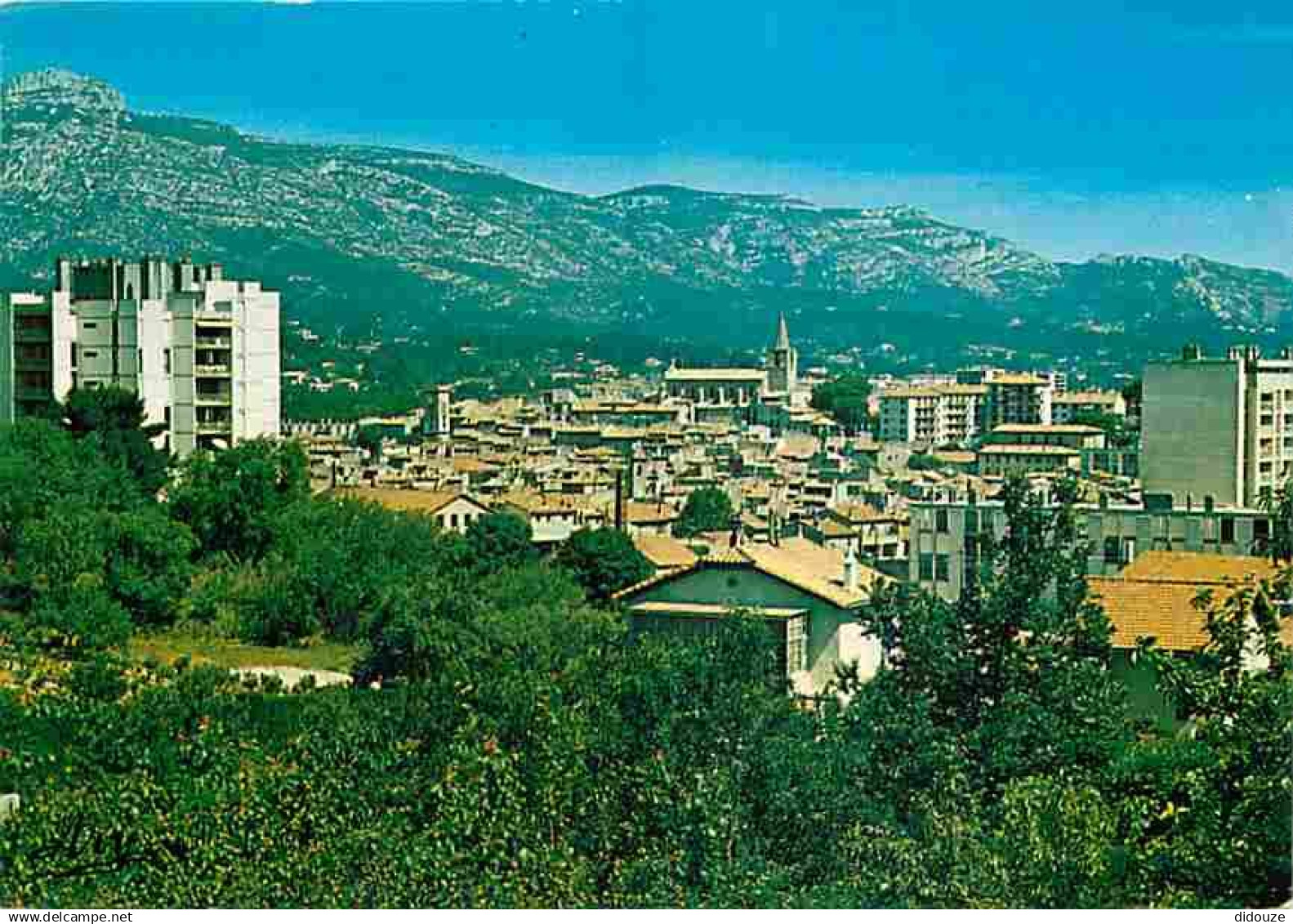 13 - Aubagne - Vue Générale - CPM - Voir Scans Recto-Verso