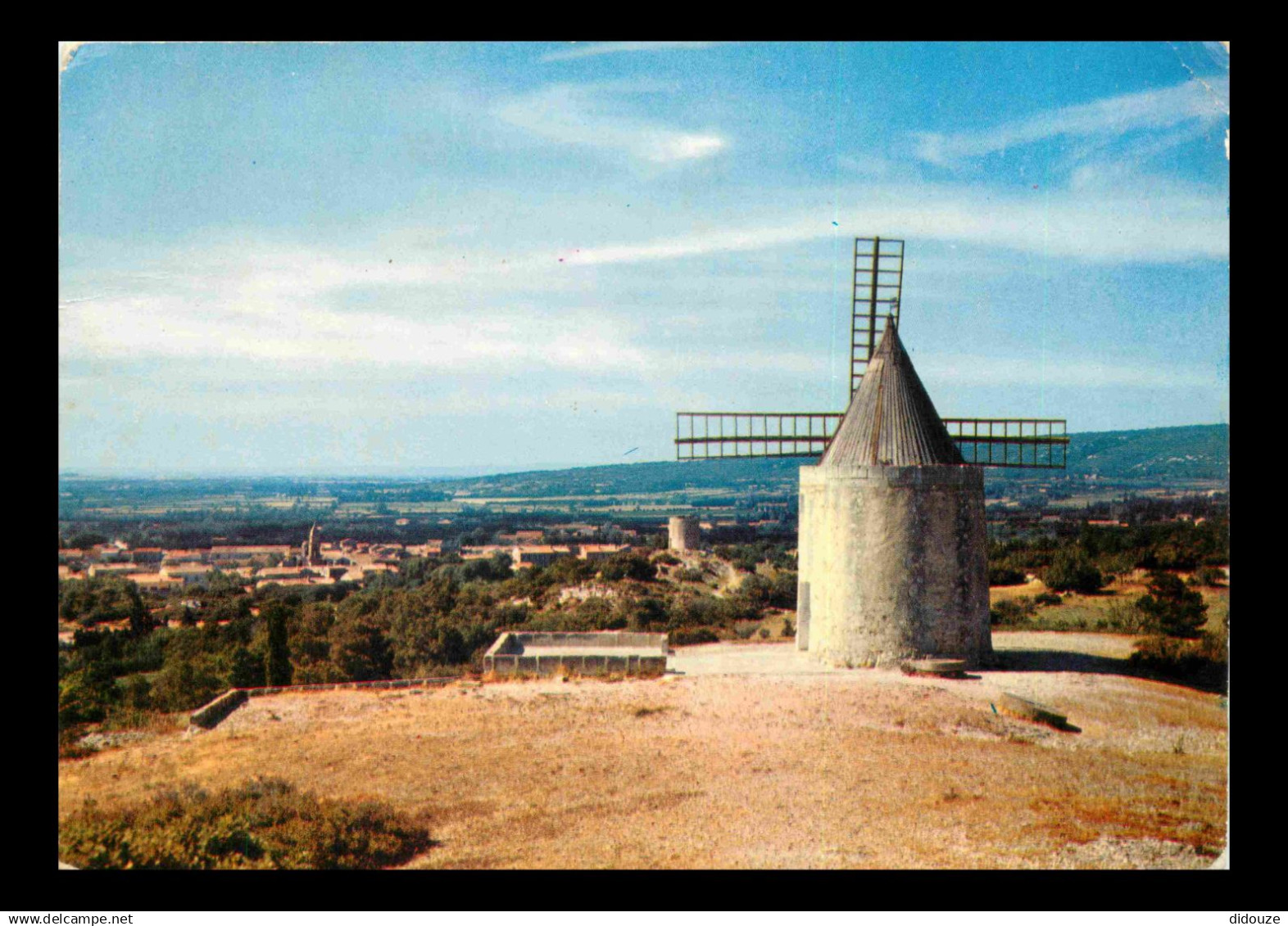 13 - Fontvieille - Le Moulin de Daudet - CPM - Voir Scans Recto-Verso