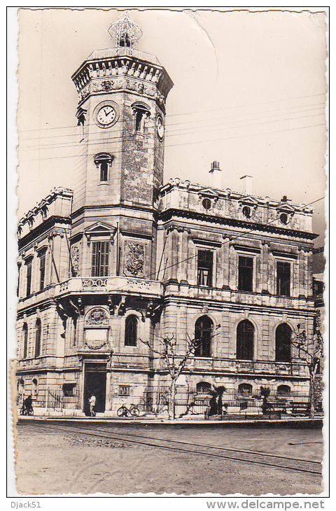 13 - LA CIOTAT - L'Hôtel de Ville - 1957