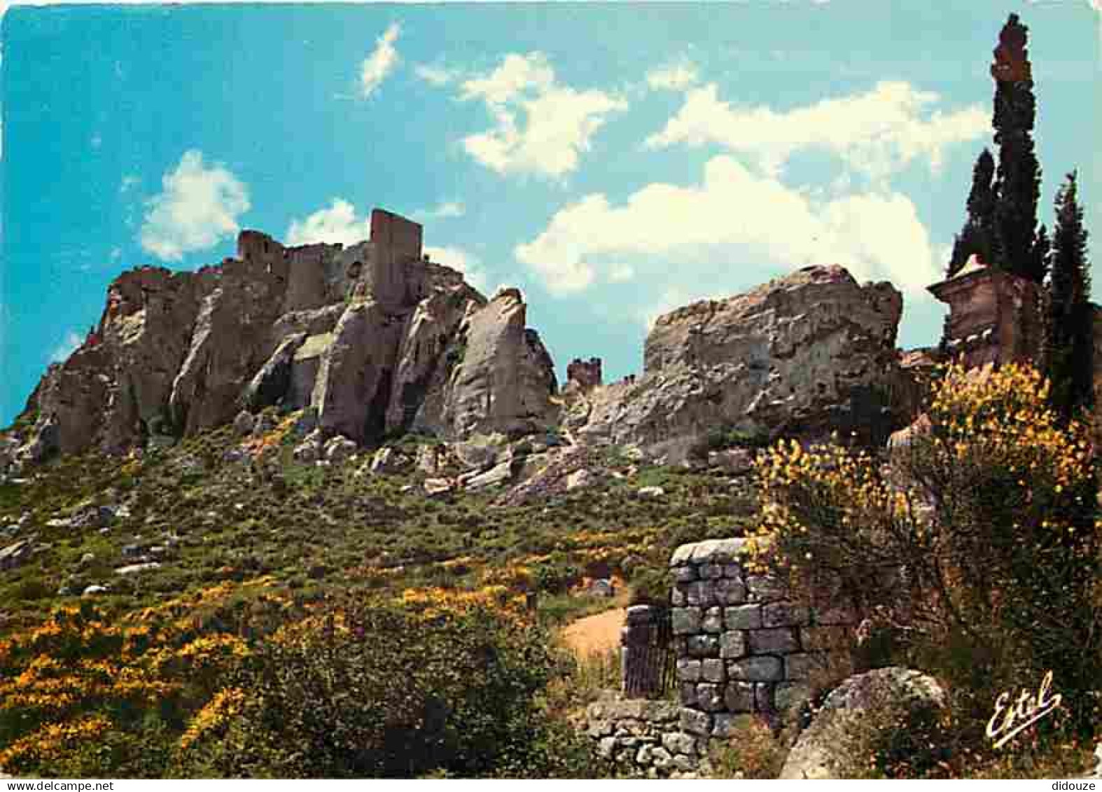 13 - Les Baux de Provence - Vue Générale - CPM - Voir Scans Recto-Verso