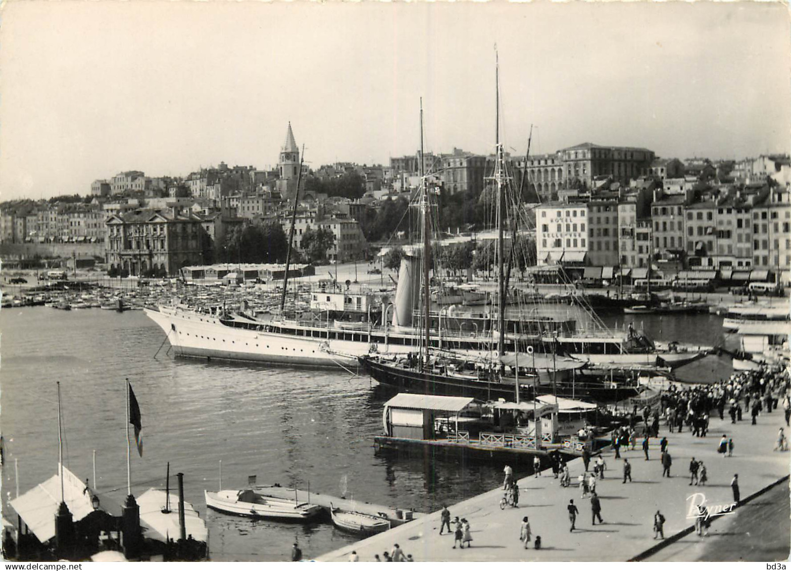 13 MARSEILLE LE VIEUX PORT