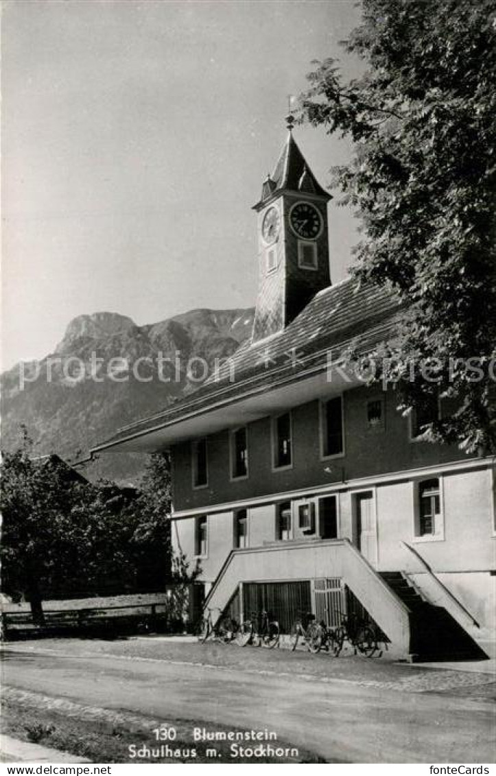 13307961 Blumenstein BE Schulhaus mit Stockhorn