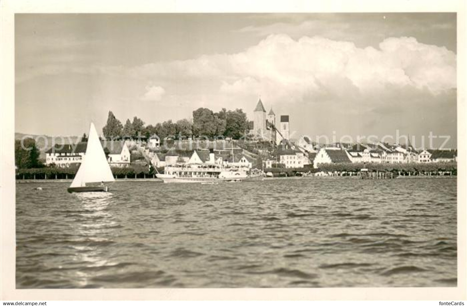 13707342 Rapperswil -Jona SG Ansicht vom Zuerichsee aus