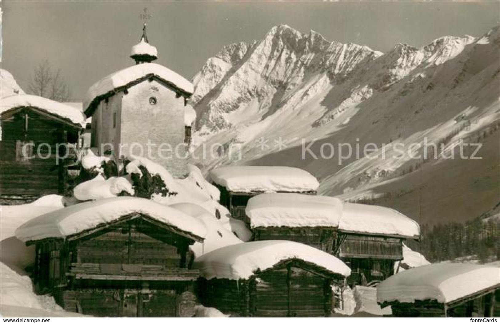 13737341 Eisten im Loetschental mit Schienhorn