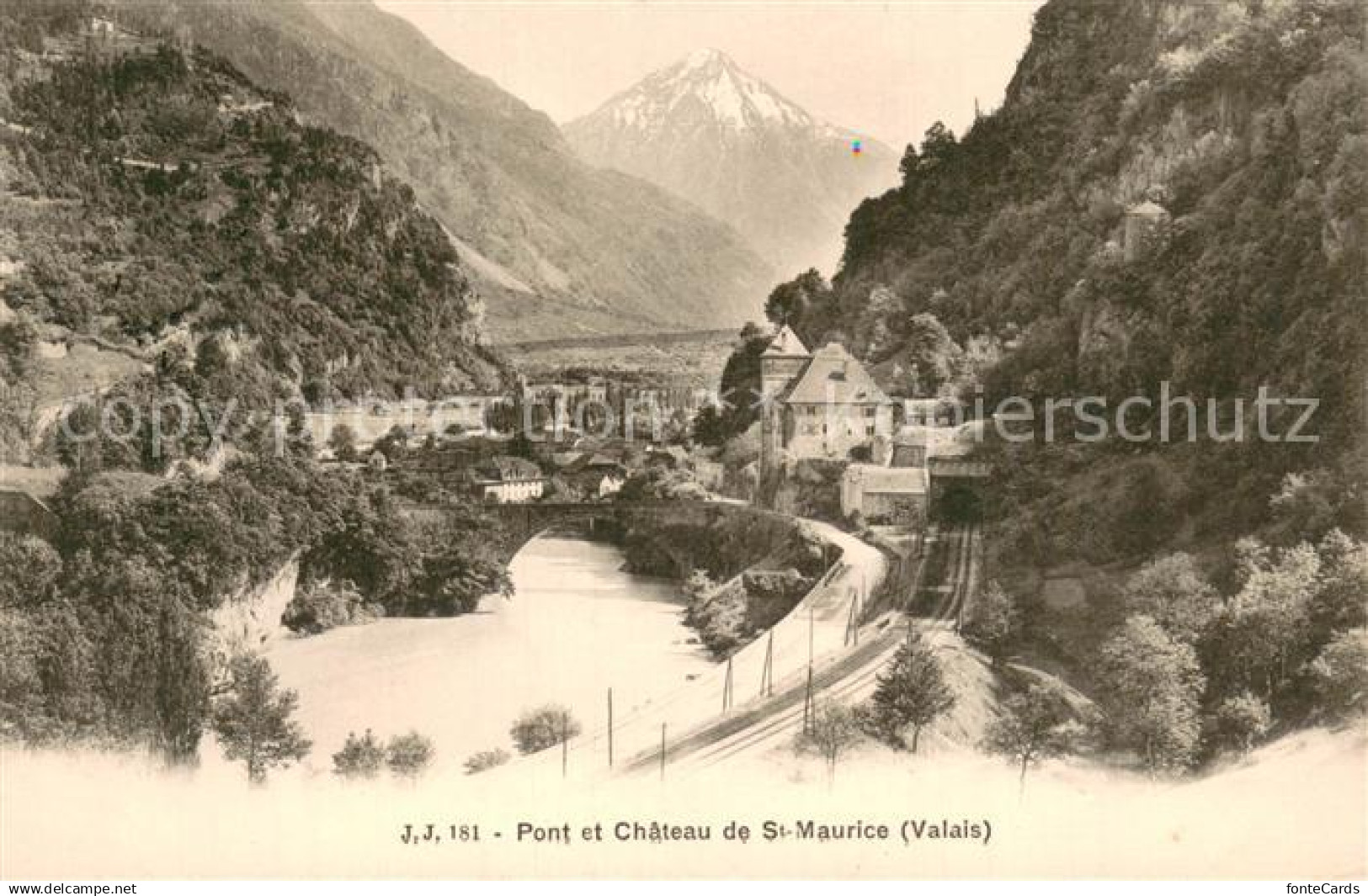 13759593 St Maurice  Valais VS Pont et Chateau de St Maurice