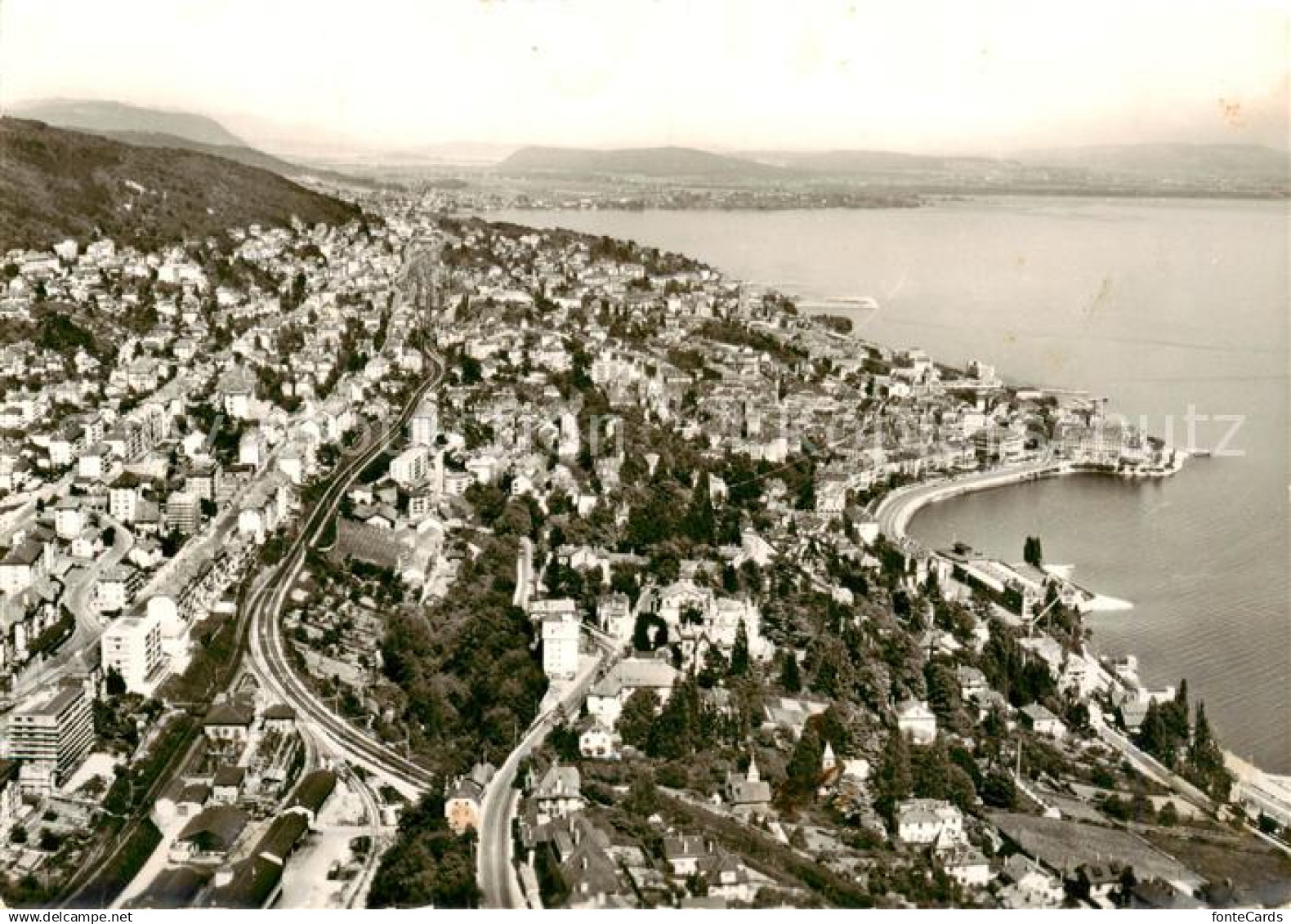 13819027 Neuchatel NE Vue aerienne Neuchatel NE