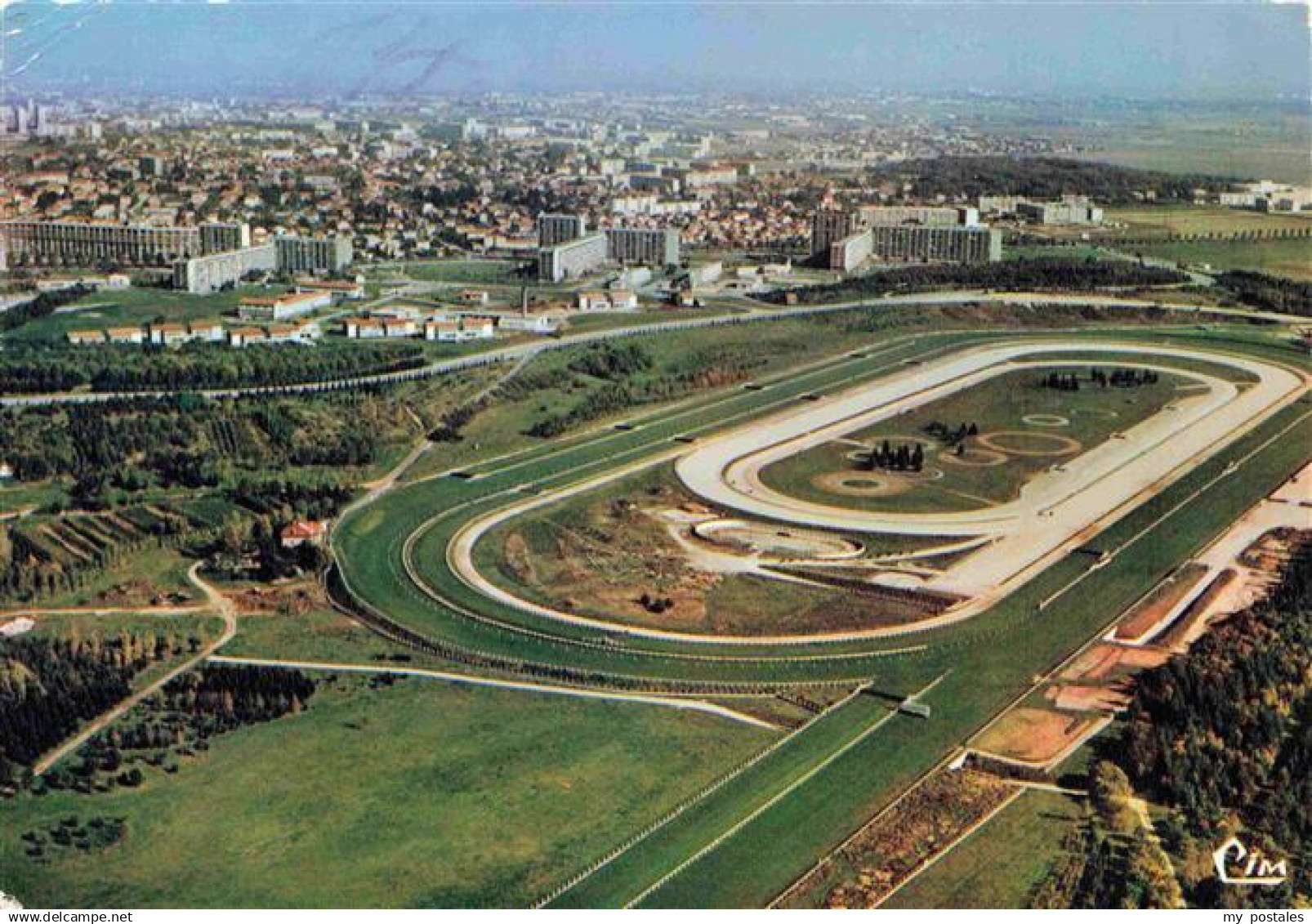 13989664 Bron Hippodrome de Bron-Parilly vue aérienne