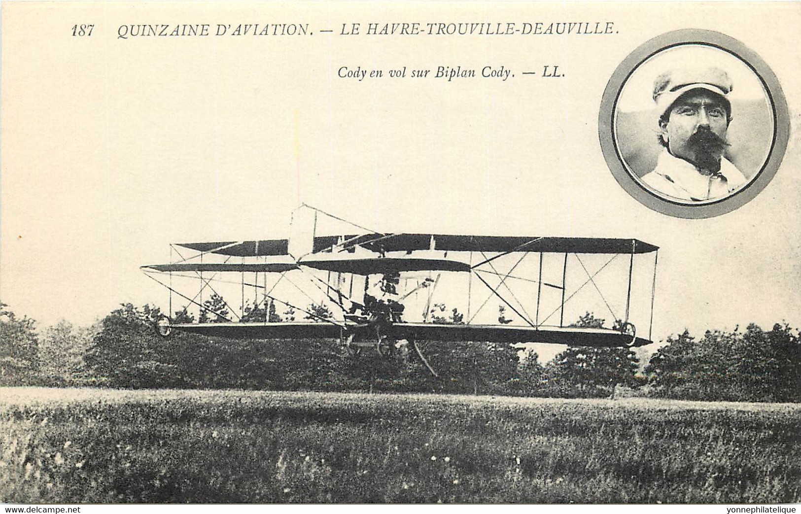 14 - CALVADOS - DEAUVILLE - aviation - cody en vol sur biplan Cody - le-Havre-Trouville-Deauville - superbe (FR14-27)