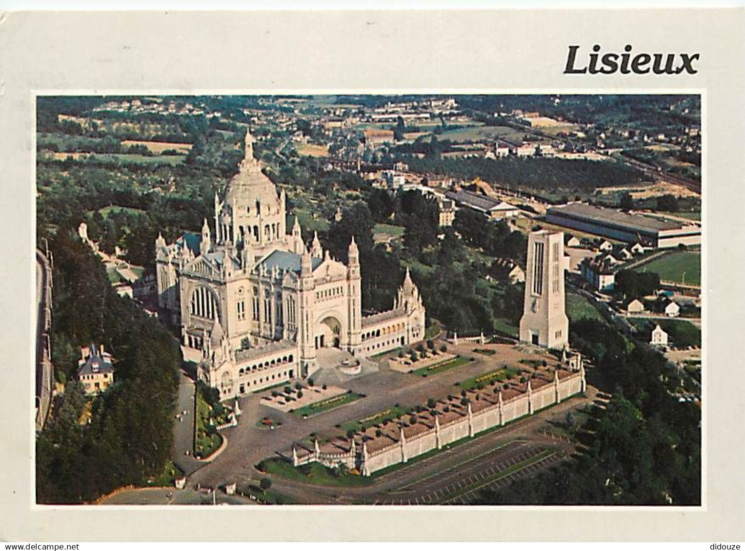 14 - Lisieux - La Basilique - Vue aérienne - Flamme Postale de Lisieux - CPM - Voir Scans Recto-Verso