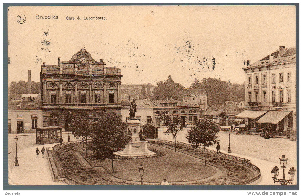 1628 - ohne Porto - alte Ansichtskarte - Bruxelles Brüssel - La Gare du Luxembourg Station Bahnhof  gel. 1927