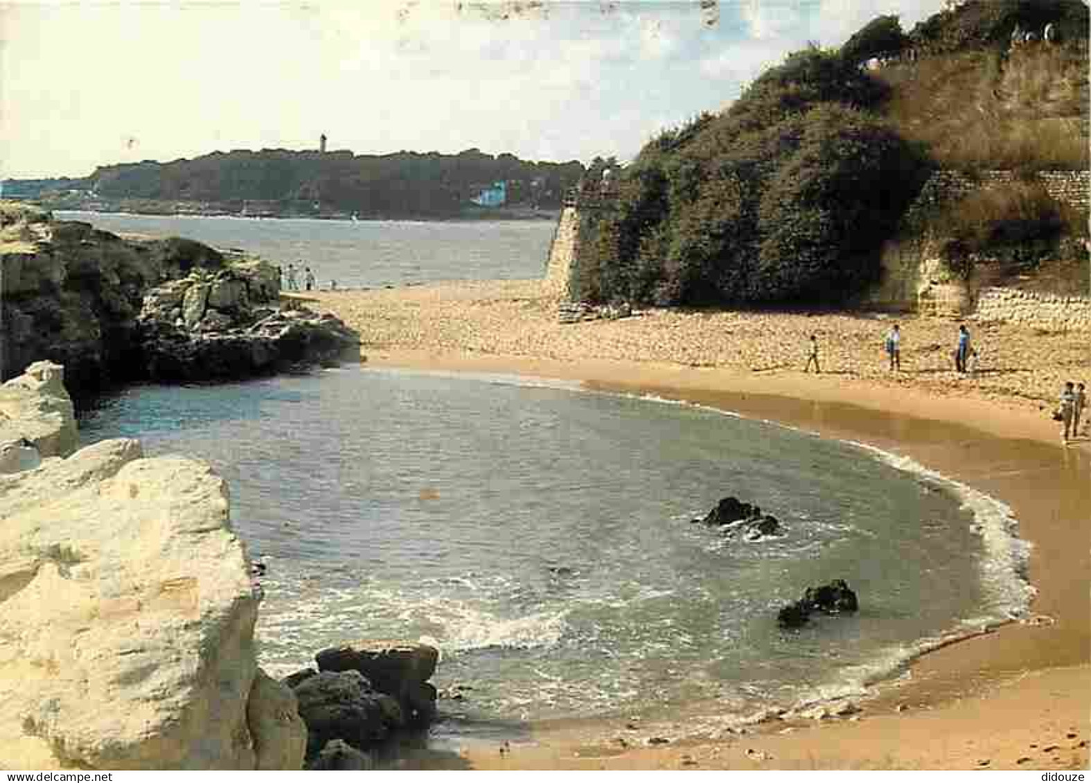 17 - Saint Palais sur Mer - La plage du Platin - CPM - Voir Scans Recto-Verso