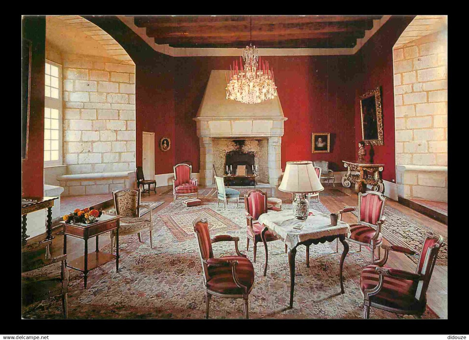 18 - Culan - intérieur du Château - CPM - Voir Scans Recto-Verso