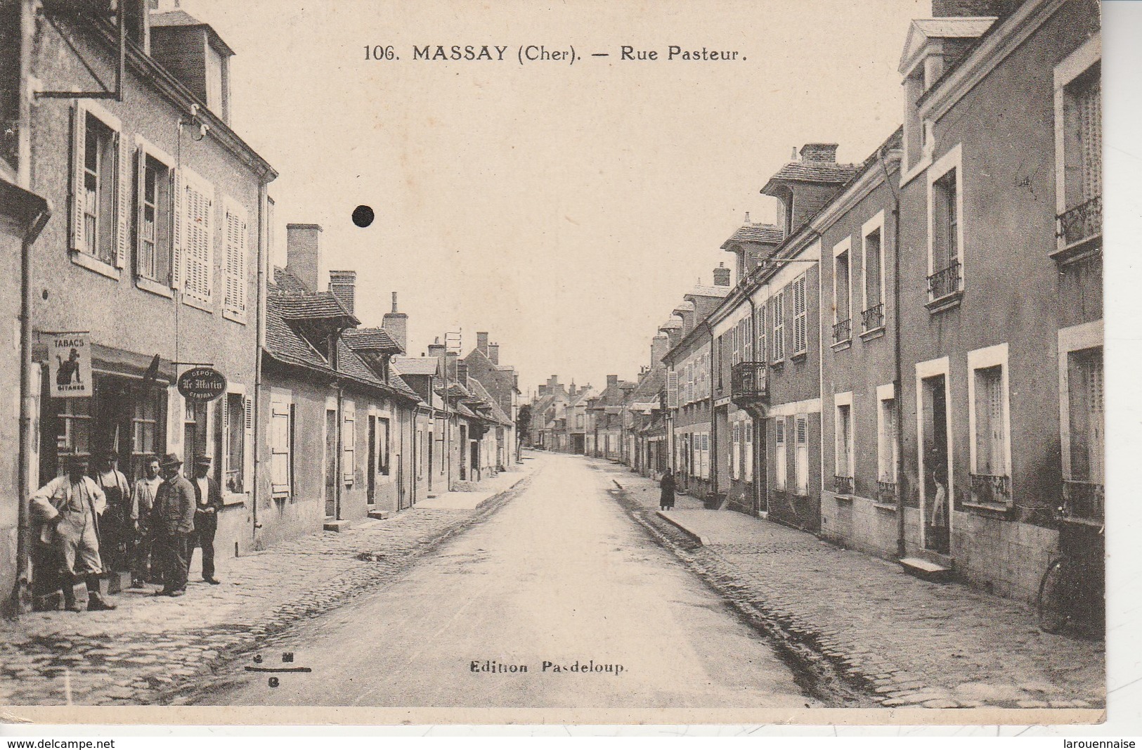 18 - MASSAY - Rue Pasteur