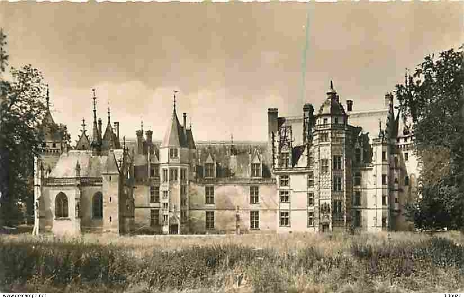 18 - Meillant - Le Château - Carte Neuve - CPM - Voir Scans Recto-Verso