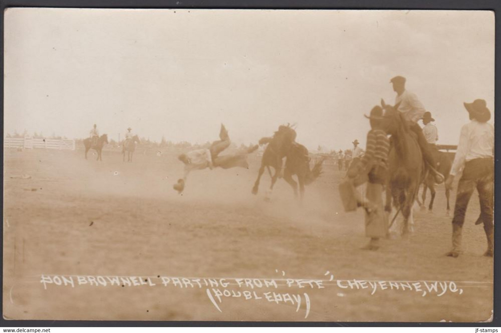 192?. Photo-POST CARD. Don Brownell parting from "Pete". Cheyenne, Wyoming. (Poublepay.) - JF301673