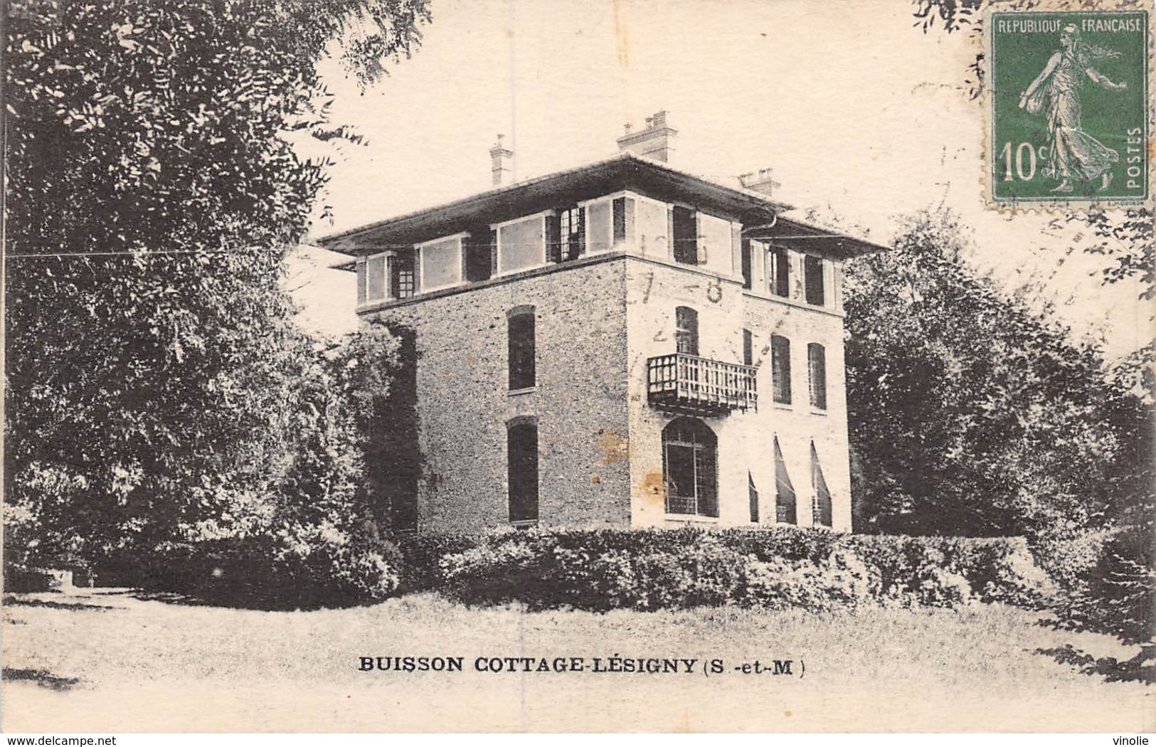 20-2970 : LESIGNY. BUISSON COTTAGE