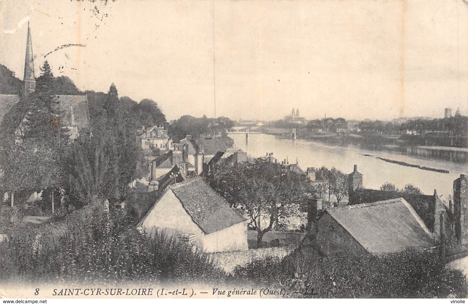 20-4533 : SAINT-CYR SUR LOIRE.