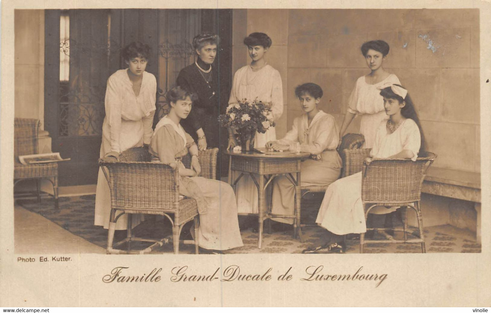 22-5978 : FAMILLE GRAND-DUCALLE DE LUXEMBOURG